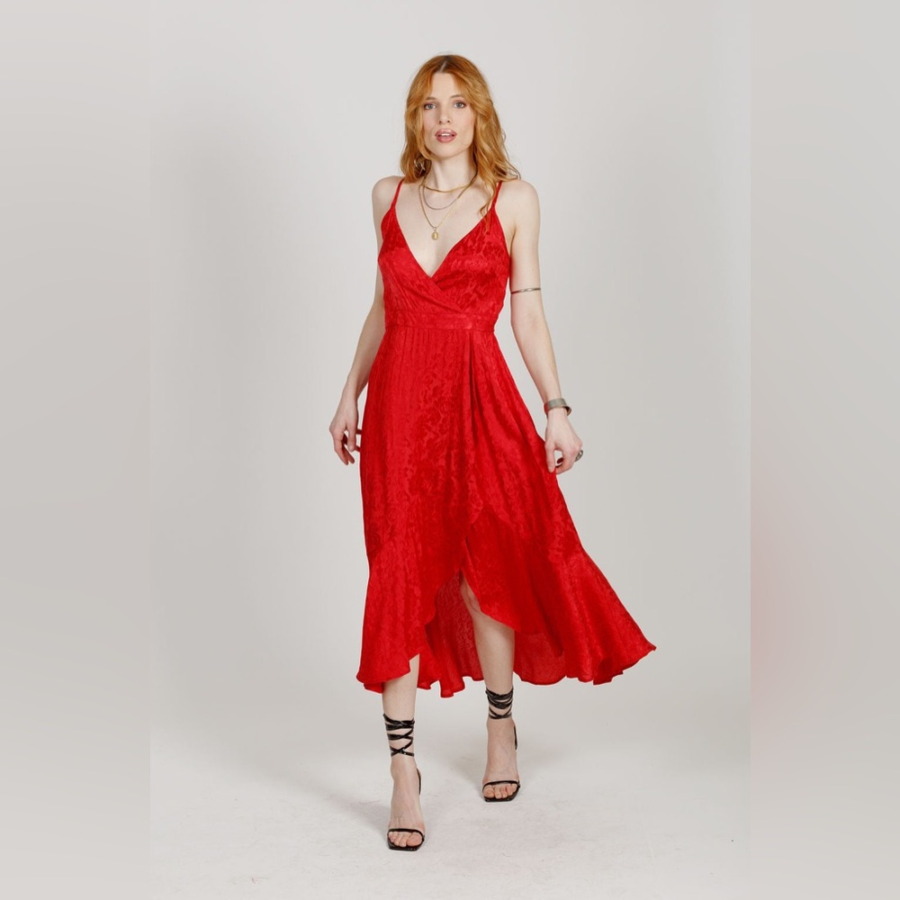 Red V-Neck Midi Dress with Spaghetti Straps
